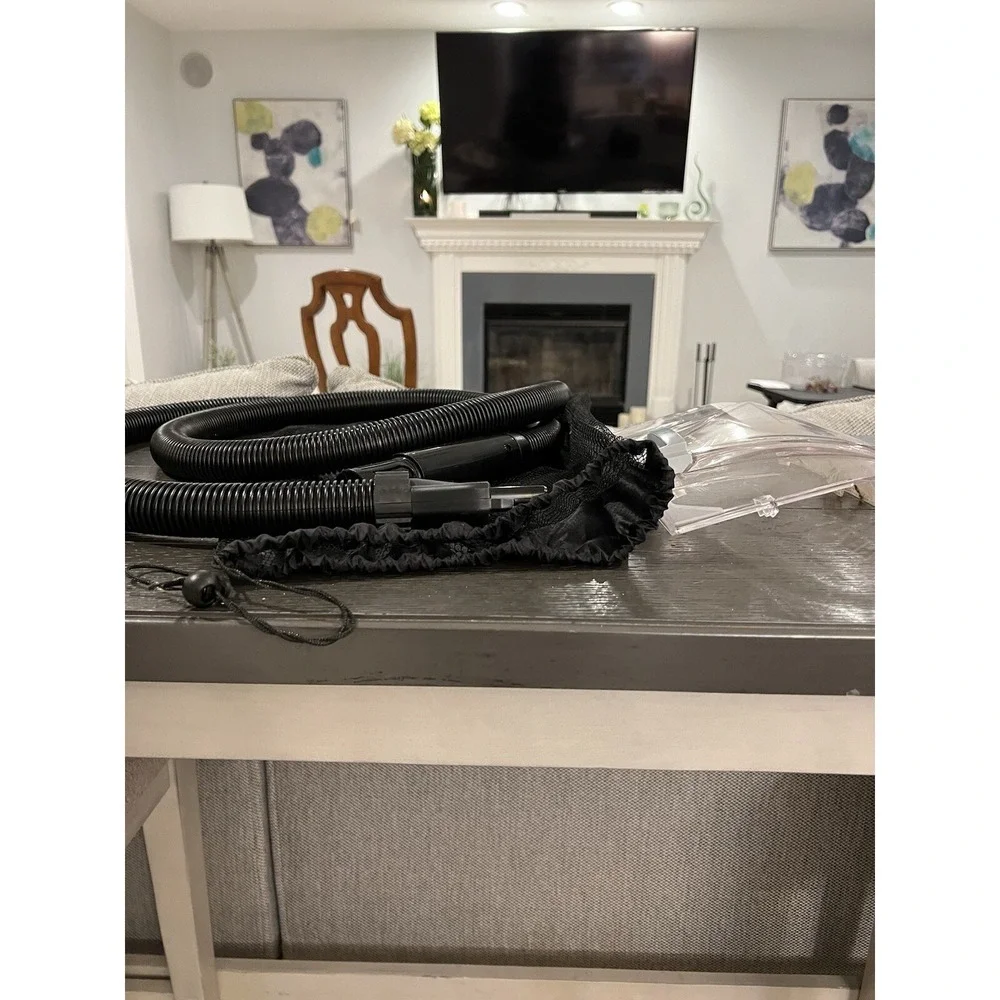 Bissell Proheat 2X Revolution Pet Pro 2 in 1 Upholstery Hose And Bag
